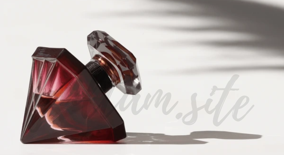 Premium diamond perfume bottle